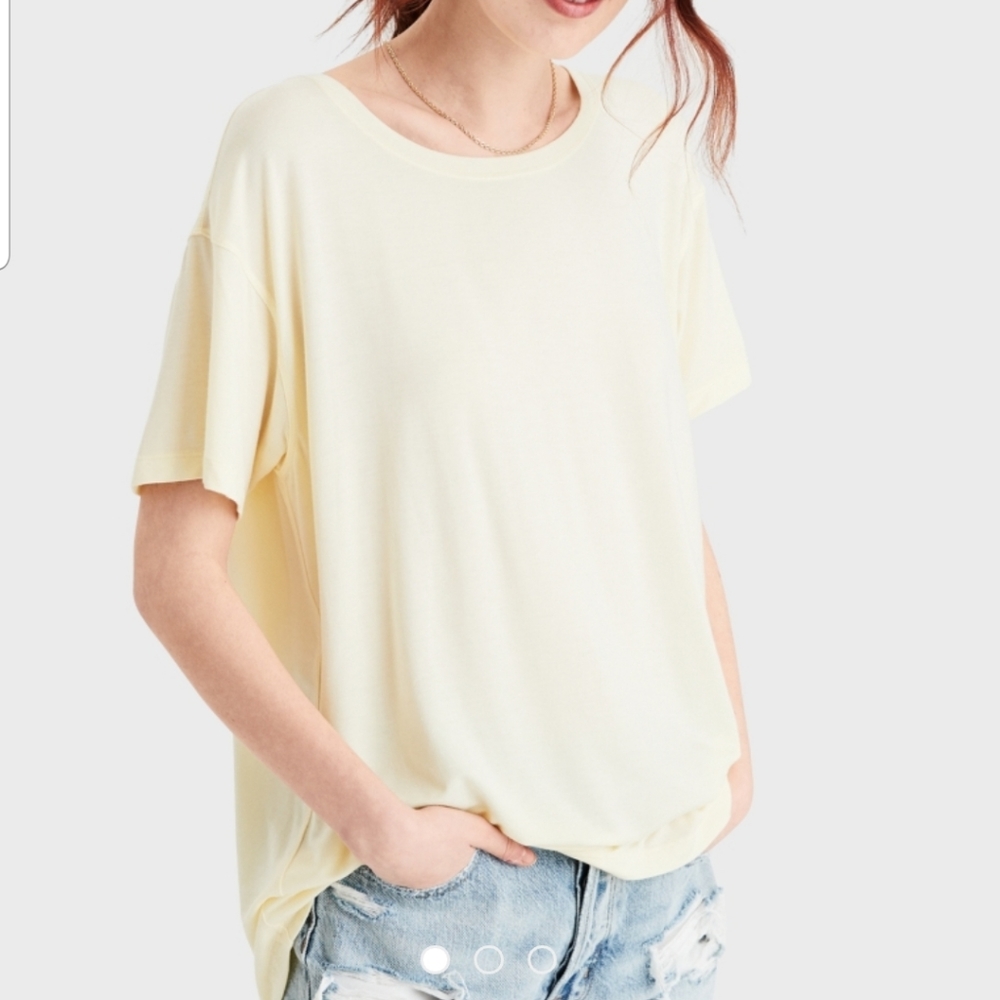 🧡AMERICAN EAGLEPleated Crew Neck T-Shirt